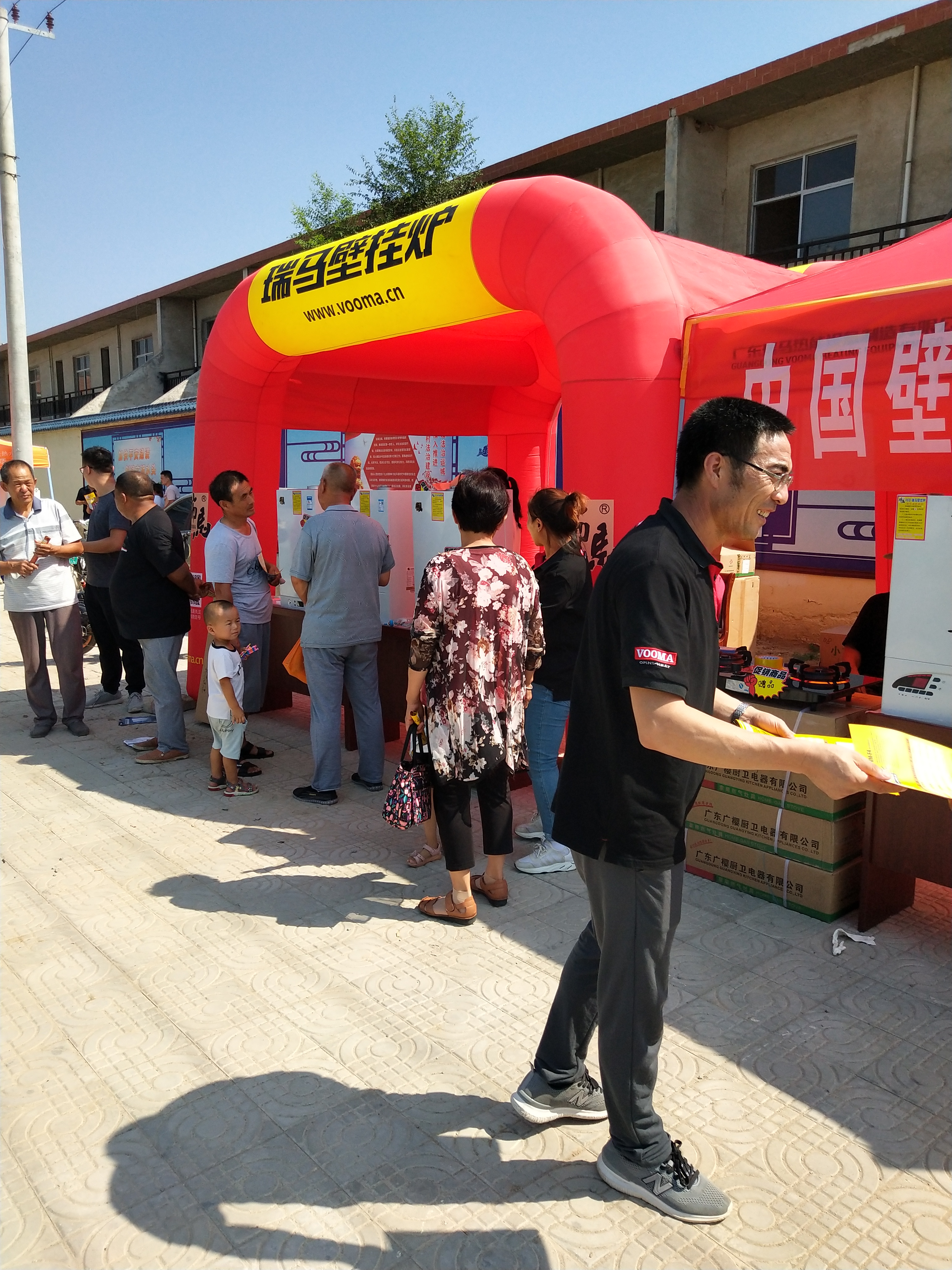 瑞馬壁掛爐日銷量過百，場面火爆！