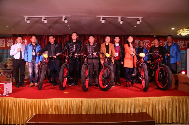 瑞馬壁掛爐貴州遵義加盟商2015活動(dòng)現(xiàn)場